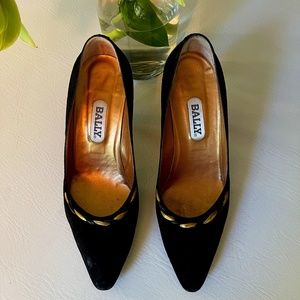 Vintage Bally Ashely Black Suede Heels 7.5